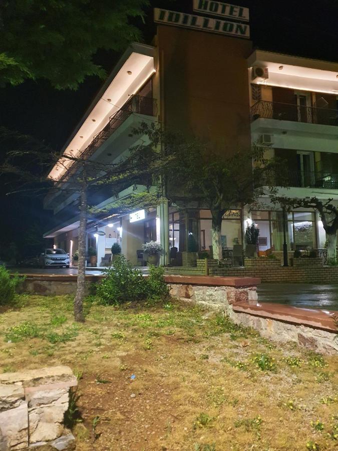 Idillion Hotel Vilia Exterior photo
